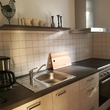Apartmán In Ruhiger Wohnlage Sie Sind In 3 Minuten Am Trebbower Oder In 30 Minuten An Der Ostsee *